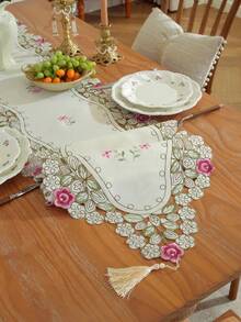 1pc Handmade Embroidered Floral Hollow-Out Satin Fabric Table Runner, Luxury High-End Polyester Fiber Embroidered Table Runner, Suitable For Dining Table, Coffee Table, Sideboard, Shoe Cabinet, Buffet Cabinet, Daily Home Decor And Wedding Party Holiday - Multicolor - View 3