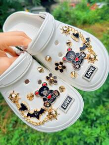 18pcs Gold & Black Bear, Flower, Bat, Letter, Heart, Rivet Punk Style Shoe Charms Accessories Compatible With Perforated Slippers DIY Decor - Black and Gold - View 5