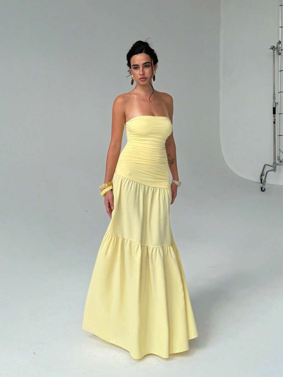 Women's Summer Yellow Sexy Solid Color Strapless A-Line Ruched Dress, Suitable For Valentine's Day Date, Graduation Season Party
