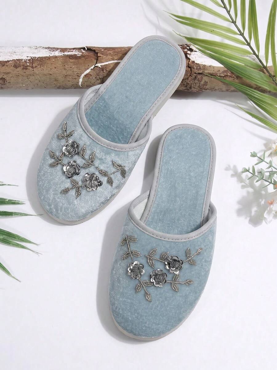 Lace Hollow Print Slip-On Slippers, Non-Slip Soft Sole, Breathable, Odor-Resistant, Comfortable For Home And Bedroom, All-Season Cool Slides - Grey - View 1