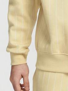 Nike Authentic Men's Fashion Crew Neck Long Sleeve Knit Pullover Classic Sweatshirt HJ2158-234 - HJ2158-234 - View 4