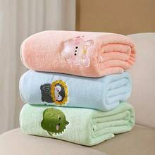 Newborn Bath Towel, Ultra Soft Absorbent Quick Dry Bath Towel, Thickened Coral Fleece Blanket No Shedding - Multicolor - View 2