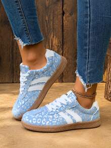 Women's Low-Top Athletic Shoes, Lace-Up, Flat Design - Blue - View 7
