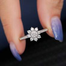 1pc Fashion Exquisite Elegant Luxury Personalized Versatile Elegant High-End Cubic Zirconia Sunflower Ring, Suitable For Women's Daily Wear - Silver - View 9