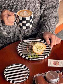 1pc Ceramic Coffee Mug, Ins Style Nordic & French Classic Black And White Striped Coffee Cup, Suitable For Kitchen Or Home, Birthday Gift And Photography Prop - Multicolor - View 6