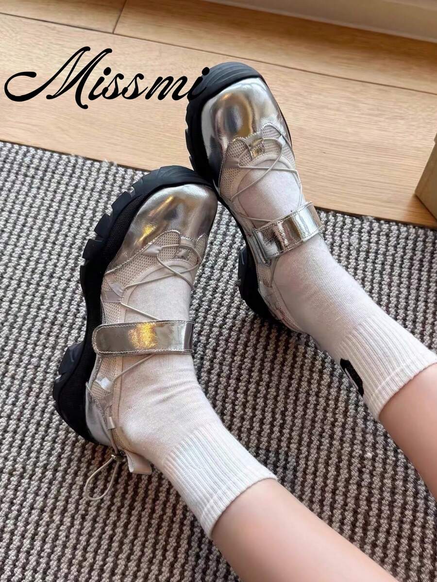 女款厚底芭蕾訓練鞋 百搭時尚休閒運動瑪麗珍鞋 大尺碼女鞋 - 銀色 - 查看 1