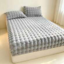 Faux Rabbit Fur Fitted Sheet Set 3 Pieces, Includes 1 Fitted Sheet And 2 Pillowcases, Fitted Sheet Set 3 Pieces, Warm And Comfortable, Soft And Skin-Friendly, Suitable For Autumn And Winter, Applicable For Home Bedroom, Guest Room, Student Dormitory - Grey - View 6