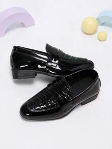 1 Pair Kids Black Crocodile Embossed Glossy Vintage Loafers, Suitable For Wedding Flower Girl, Performance Outfit Matching - Black - View 5