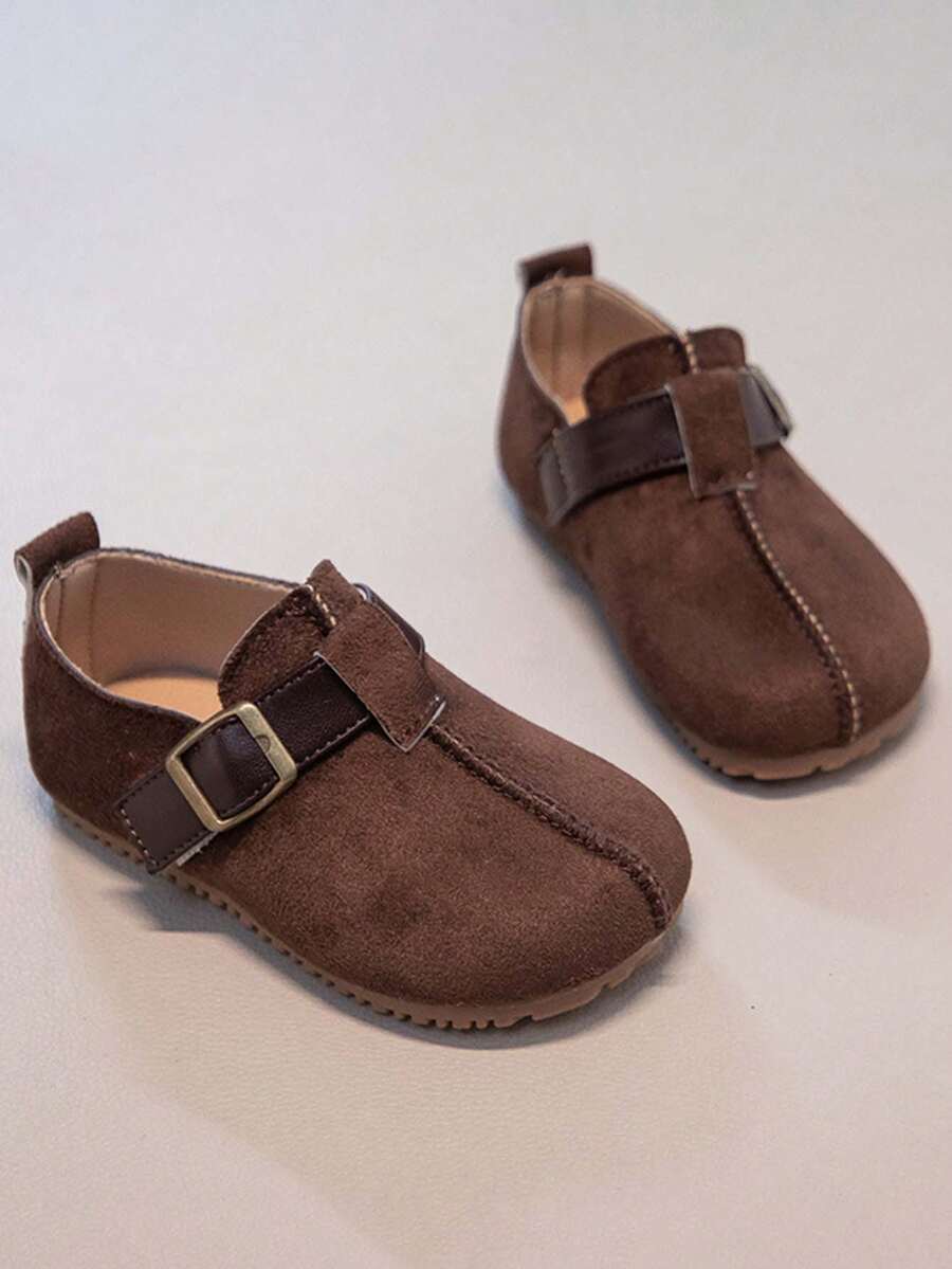 Unisex Kids Vintage Buckle Shoes, Magic Hook Soft Sole Faux Suede Casual Shoes - Brown - View 1