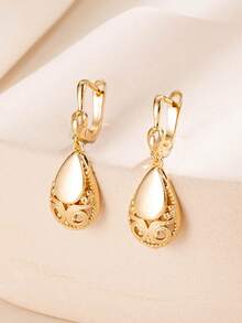 1 Pair Elegant Palace Style Hollow Polished Water Drop Spiral Filigree Drop Hoop Earrings For Women, Soft Atmosphere, Versatile For Dating, Party, Banquet - Earrings - View 6