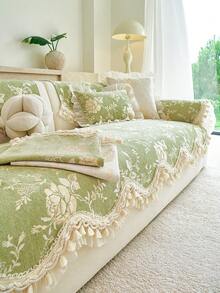 1 buah Sarung Bantal Sofa Motif Bunga Vintage, Kain Chenille dengan Hiasan Renda Rumbai Elegan, Pelindung Sofa Universal Anti Selip dan Tahan Aus, Dekorasi Rumah - Hijau - View 2