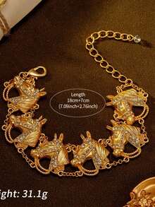 Brazalete de estilo corte en oro, decorado con seis cabezas de caballo e incrustado con diamantes, adecuado para uso diario, fiestas y ocasiones festivas - Dorado - Ver 3