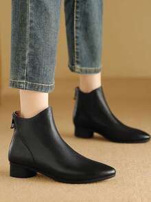 Women's British Style Pointed Toe Chunky Heel Ankle Boots, Minimalist Mid-Heel Slim Chelsea Boots, Suitable For Students - Black - View 5