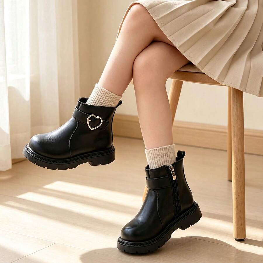 1 Pair Kids Heart Metal Buckle Decor Ankle Boots With Side Zipper Design, Simple Campus Style, Suitable For Outdoor Play, School Commute, Autumn/Winter - Black - View 1