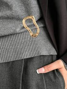 2pcs Women's Polished Shiny Asymmetrical Teardrop Metal Brooches, Minimalist Luxury Accessory For Fixing Clothing Corners, Cool Style Jewelry, Suitable For Suits, Coats, Daily Commute, Parties, Banquets, Vacation Outfits - Multicolor - View 4