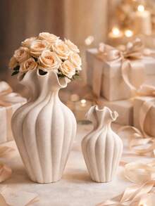 An Exquisite Vase, 20 Cm Tall, Compact Size, Suitable For Desktop Display, Suitable For Both Dried Flowers And Fresh Flowers, With A Rough Matte Surface Design, Stylish And Novel Shape, In A Modern Style - Beige - View 9