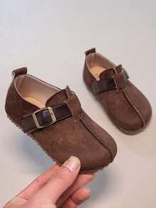 Unisex Kids Vintage Buckle Shoes, Magic Hook Soft Sole Faux Suede Casual Shoes - Brown - View 5