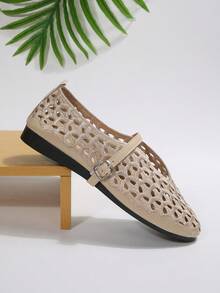 Women's Hollow Embroidery V-Cut Mary Jane Shoes, Adjustable Buckle, Soft Breathable Lightweight Daily Commute Casual Shoes - Beige - View 2
