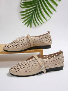 Women's Hollow Embroidery V-Cut Mary Jane Shoes, Adjustable Buckle, Soft Breathable Lightweight Daily Commute Casual Shoes - Beige - View 3