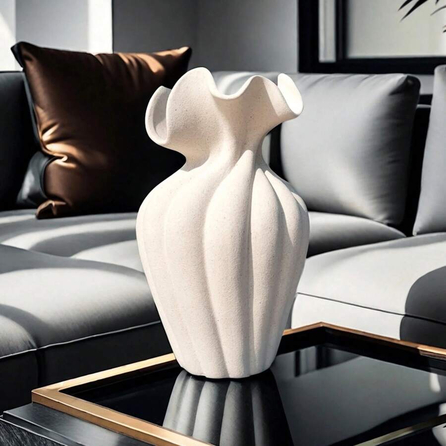 An Exquisite Vase, 20 Cm Tall, Compact Size, Suitable For Desktop Display, Suitable For Both Dried Flowers And Fresh Flowers, With A Rough Matte Surface Design, Stylish And Novel Shape, In A Modern Style - Beige - View 1