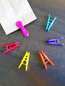 2/8pcs Plastic Bag Clips: Multi-Functional Food Storage Clips, Suitable For Sealing Various Plastic Bags And Snack Bags, Perfect For Kitchen Organization And Storage - Multicolor - View 9