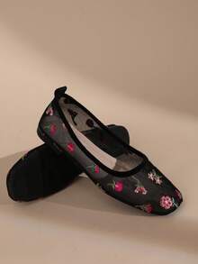 Women's Square Toe Mesh Flat Mary Jane Ballet Shoes, Floral Lace Embroidery, Breathable, Lightweight, Fashionable - Black - View 4