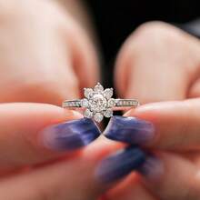 1pc Fashion Exquisite Elegant Luxury Personalized Versatile Elegant High-End Cubic Zirconia Sunflower Ring, Suitable For Women's Daily Wear - Silver - View 2