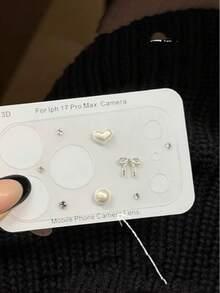 Ins Style Niche 3D Pearl Rhinestone Sticker For IPhone 17 Pro Max Transparent Lens Film, New Apple 17 Pro Camera Anti-Scratch Electrostatic Adsorption Soft Film - Clear - View 4