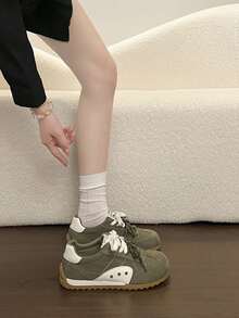 Sepatu Atletik Wanita Model Low-Top, Bertali, Desain Patchwork Berlapis - Hijau - View 2