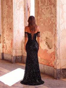 ADYCE Elegant Cold Shoulder Cinched Waist Backless Fitted Sequin High Slit With Train Holiday Ball Gown, Suitable For Back To School, Wedding Guest, Formal Dinner - Black - View 2