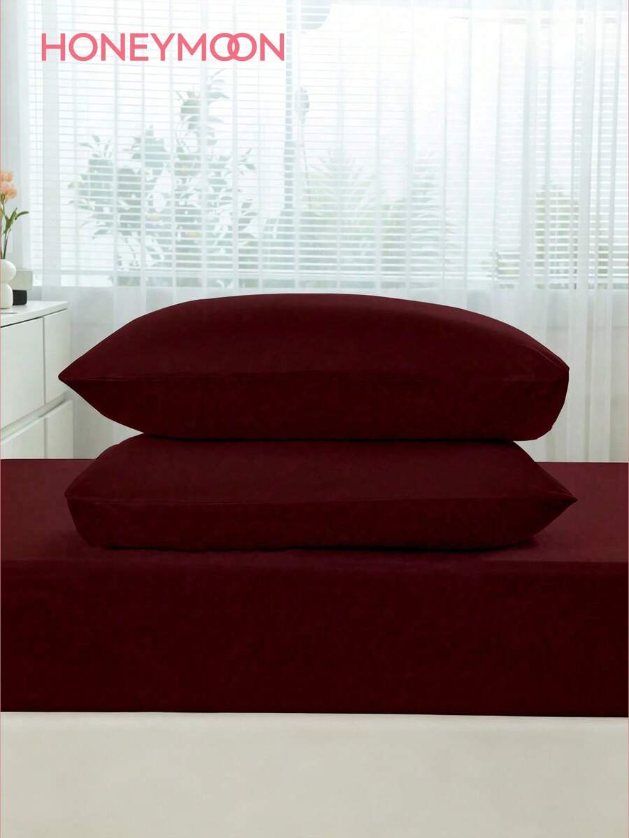 1pc Solid Color Pillowcase, No Pillow Insert, Soft Pillowcase, Anti-Wrinkle, Fade-Resistant, Breathable, No Filling, Machine Washable - Burgundy - View 1