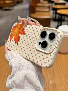 1 Piece - Polka Dot Maple Leaf Pattern, Large Hole Leather Texture Anti-Slip Phone Case, Made Of TPU Material. Can Be Given As A Holiday Gift. Suitable For 11, 12, 13, 14, 15, 16 Pro/Pro Max/14, 15, 16 Plus/17 Models. Suitable For Both Men And Women. - Beige - View 3