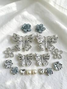 16pcs Insf Style Silver Gray Shoe Charms, DIY Polka Dot Large Butterfly Flower Heart Rhinestone Detachable Accessories, Multi-Functional Shoe Accessories, Suitable For Sandals, Slippers And Beach Bags - Multicolor - View 1