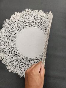 2pcs/4pcs/6pcs 15 Inch Round Gold Coral Hollow PVC Placemats, Heat-Resistant Table Mats For Wedding, Banquet, Valentine's Day, Mother's Day, Party, Restaurant, Hotel Dining Table Decor - Multicolor - View 8
