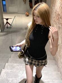 女款春夏/秋冬黑色修身針織無袖背心上衣，百搭設計，顯瘦修身外穿夏季款 - 黑色 - 查看 4