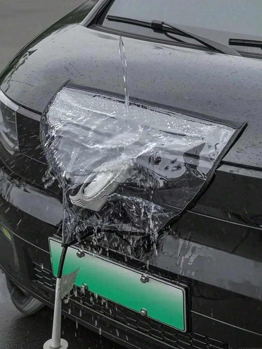 1pc Waterproof PVC Electric Vehicle Charging Port Cover, Car Plug Protection Cap, Dustproof And Insect-Proof, Suitable For Vehicle Charging Port, Battery Not Included