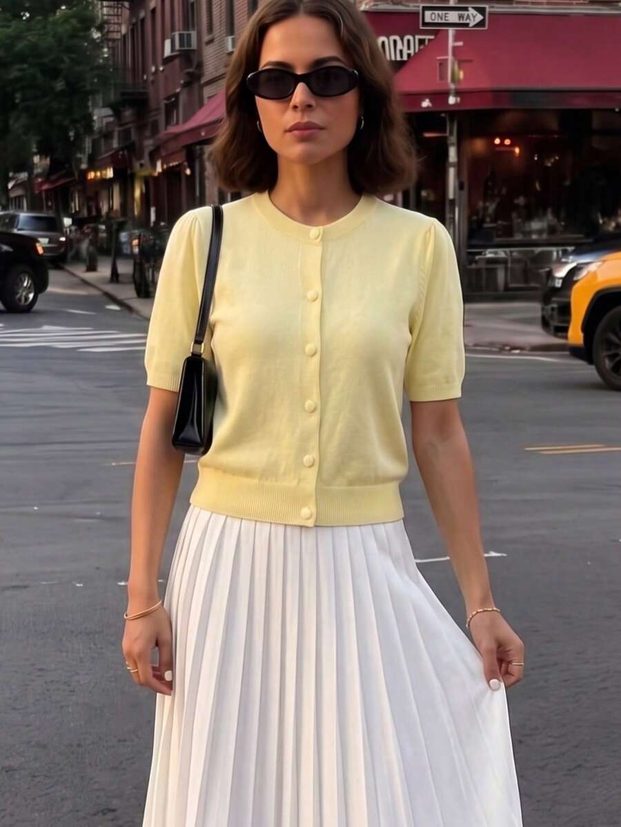 女士短袖T恤和针织开衫，舒适柔软的春夏上衣