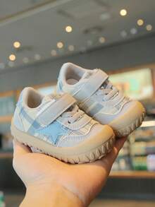 1 Pair Infant Toddler Plaid & Star Patchwork Anti-Collision Toe Cap Hook & Loop Flat Sneakers Daily Wear [Select By Actual Cm Inner Length] - Blue - View 1