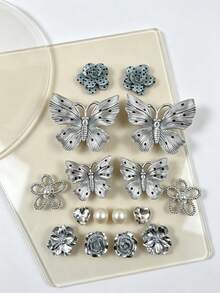 16pcs Insf Style Silver Gray Shoe Charms, DIY Polka Dot Large Butterfly Flower Heart Rhinestone Detachable Accessories, Multi-Functional Shoe Accessories, Suitable For Sandals, Slippers And Beach Bags - Multicolor - View 4
