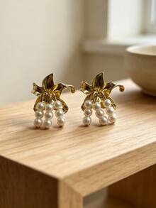 1 Pair Faux Pearl Flower Earrings, Fashionable & Unique - Gold - View 4