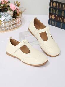 1 Pair Beige Girls' Slip-On Shoes, Non-Slip Flat Sole, Fashionable Minimalist Shiny Solid Color Elegant Campus Shoes, PU Material, Hook And Loop Closure, Round Toe Design, Suitable For Campus, All Seasons, Daily Wear And Formal Occasions - Beige - View 4