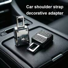 TRTY 1 pieza Adaptador protector de cinturón de para coche, accesorio de decoración para coche con textura de metal en relieve VIP, patrón en relieve exquisito universal para interior de coche, disponible en plata y metal oscuro - Adaptador de correa VIP - Ver 2