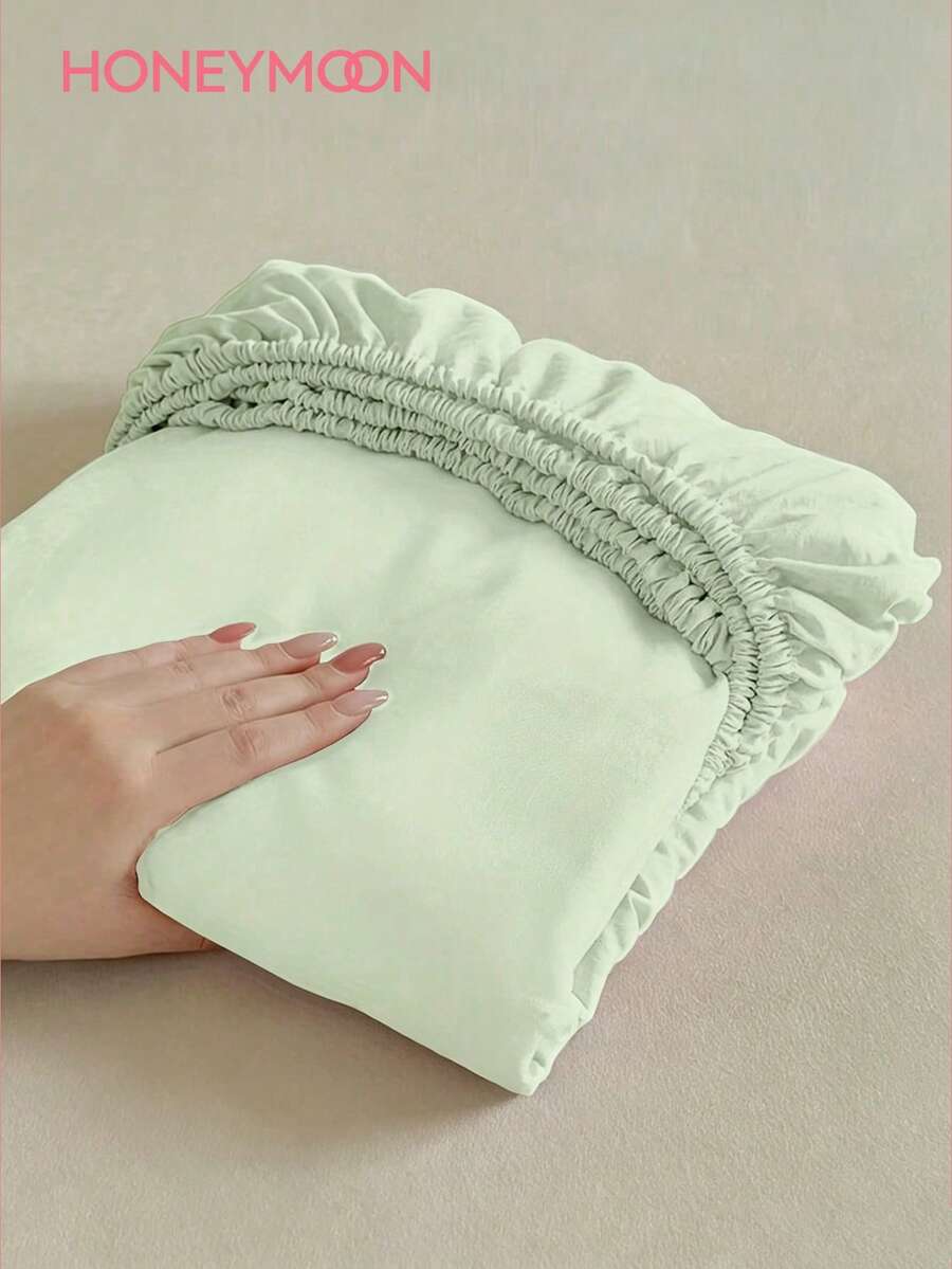 HONEYMOON 1pc Solid Color Soft Fitted Sheet 100% Polyester Fabric Lightweight Cloud-Like Touch Bedding Mattress Cover, Suitable For 9-12 Inch Depth Mattress, Soft Breathable Machine Washable, Shrink-Resistant, Colorfast, All Season Use, Different Sizes Suitable For Home And Dorm, Back To School Dorm Essential, Light Green - Light Green - View 1
