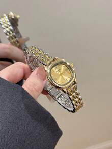 女款優雅雙色方型手錶，金色錶盤配水鑽羅馬數字，折疊扣錶帶，適合日常配戴 - 銀間金 - 查看 6
