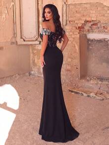 Elegant Cold Shoulder Sequin Mermaid Gown With Applique Decor And Lace-Up Back Detail, Suitable For Parties And Formal Occasions - Black - View 2