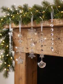 Set 12 Buah Ornamen Gantung Natal Akrilik Bening, Liontin Anti Pecah Berbentuk Kepingan Salju, Bintang, Es, dan Pohon, Dekorasi Liburan Bening Kristal untuk Pohon Natal, Dekorasi Pesta Liburan Musim Dingin di Rumah - MultiWarna - View 4
