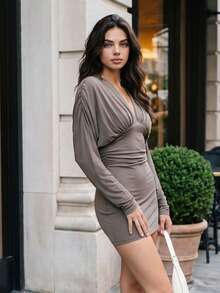 QUNGIGU Gaun Mini Seksi Wanita Berkerah V Dalam, Bahu Jatuh, Lengan Panjang, Bodycon, Cocok untuk Pakaian Kasual Sehari-hari, Pergi Kencan - Grey - View 3
