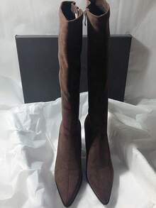 weiweiting French Vintage Style Pointed Toe Chunky Heel Tall Boots Women 2026 Autumn/Winter New Side Zipper High Boots Brown Holiday - Brown - View 4