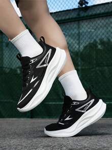 Lightweight Shock-Absorbing Rebound Running Shoes For Teens, Unisex Casual Breathable Carbon Plate Non-Slip Sneakers For Fitness Sports, Suitable For Various Terrains - Black - View 6