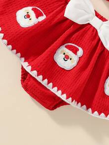 Baby Girl 2pcs Set Tie Bow Spaghetti Strap Ruffle Short Top With Santa Claus Patchwork Big Bow Skort, Sweet Festive Christmas Style Breathable Bubble Crinkle Texture Infant Holiday Party 100 Days Photo Outfit - Red - View 4